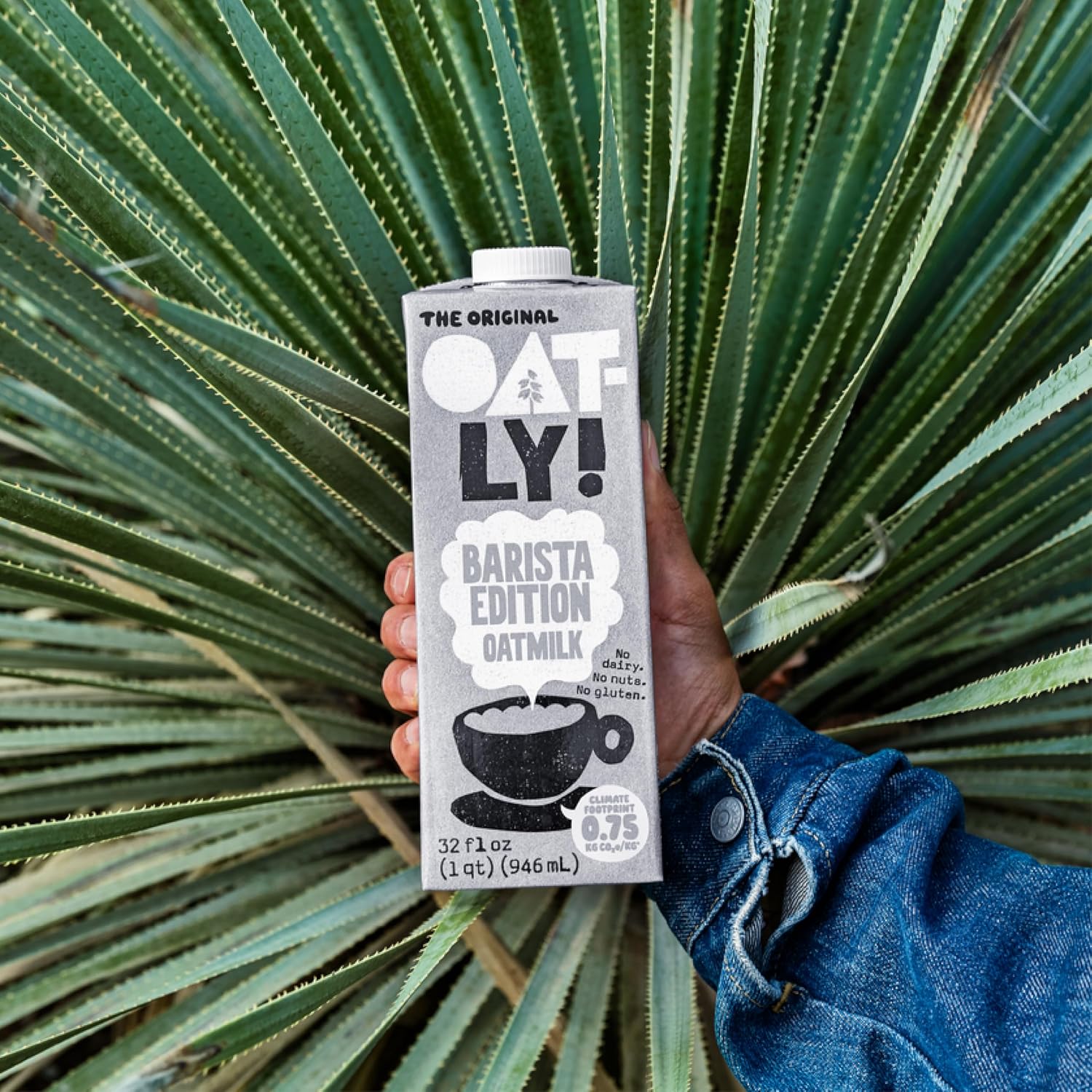 Oatly Barista Edition Oat Milk 32 fl. oz (12/Case) - Image 2